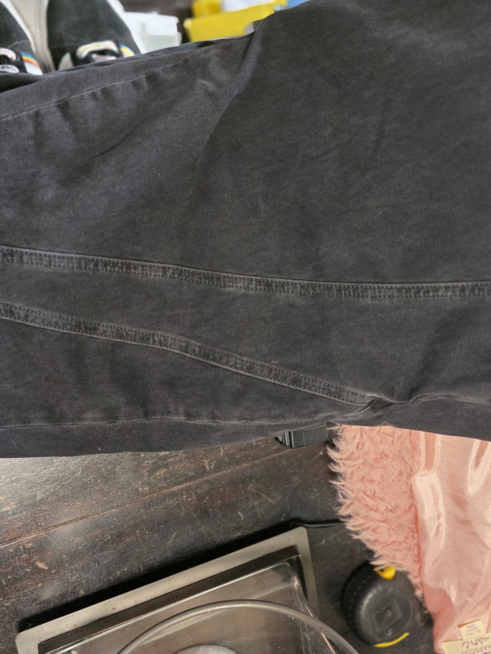 We The Free Charcoal D-Ring Belt Barrel Pants - Picture 7 of 7